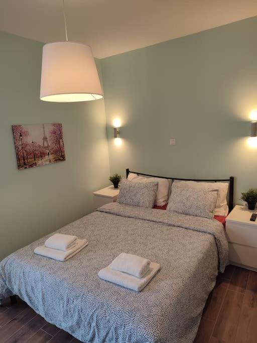 Apartment Penthouse In The Centre Of Ilion *