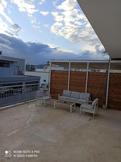 Penthouse In The Centre Of Ilion Apartment